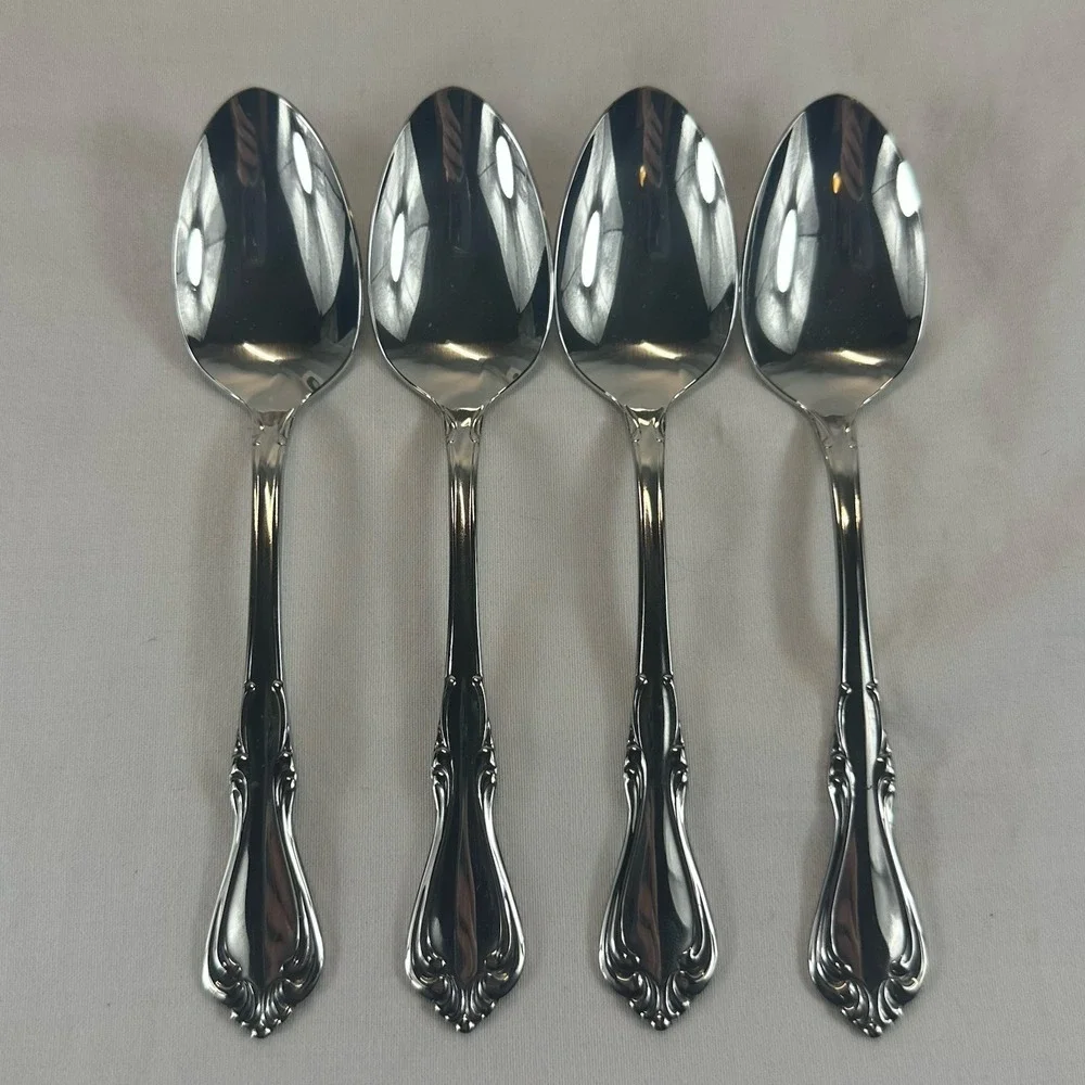 LOT‎ OF 4 WM. A. ROGERS ONEIDA STAINLESS *SUTTON PLACE*  Teaspoons Excellent